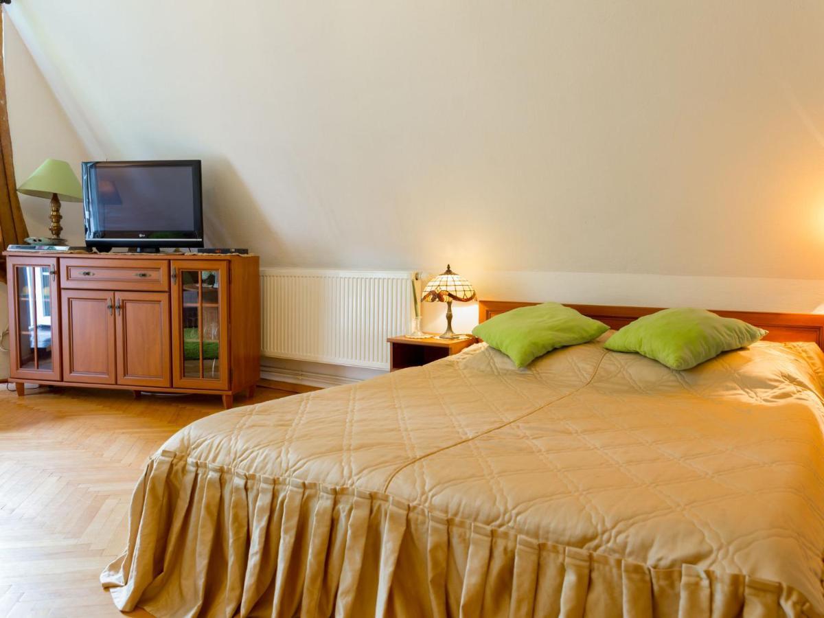 Lovely Apartment In Rusko With Pool Garden ดาร์โวโว ภายนอก รูปภาพ